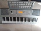 Yamaha PSR E313 Keyboard