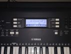 Yamaha PSR E -373