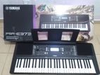 Yamaha Psr E 373 Keyboard with Stand