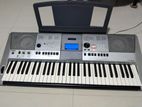 Yamaha PSR E 413