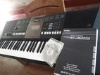 Yamaha PSR E 423 Keyboard