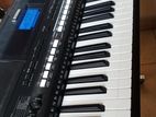 Yamaha PSR E 433 Keyboard