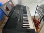 Yamaha PSR E-453