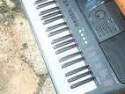 Yamaha PSR E 453 Keyboard
