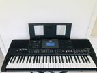 Yamaha PSR E 463 Keyboard