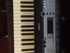 Yamaha PSR E213