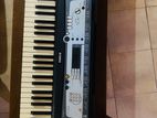 Yamaha PSR E213