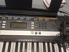 Yamaha PSR E243