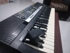 YAMAHA PSR E243 keyboard