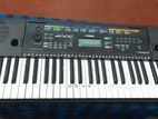 Yamaha PSR E253 Keyboard