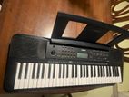 YAMAHA - PSR E273