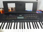 Yamaha PSR -E273