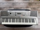 Yamaha PSR-E313 Keyboard