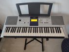 Yamaha PSR E323 with Stand and Notation Pad