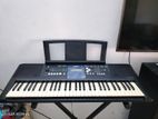 Yamaha PSR E333 Keyboard