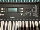 Yamaha PSR-E373