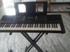 Yamaha PSR-E373 Keyboard