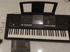Yamaha PSR E423 Digital Keyboard