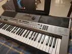 Yamaha PSR E443 Keyboard