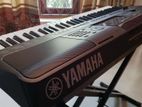 Yamaha PSR E453 Keyboard