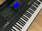 Yamaha PSR E453