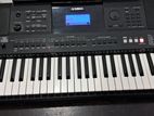 Yamaha PSR E453 Keyboard