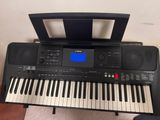 Yamaha PSR-E453 Keyboard
