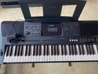 Yamaha Psr E453 Keyboard with Stand