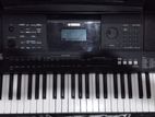 Yamaha PSR E453 Portable Keyboard