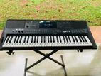 Yamaha PSR E463