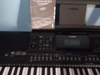 Yamaha PSR E463 Keyboard