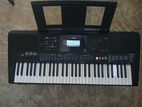 Yamaha PSR E463 Portable keyboard