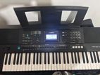 Yamaha PSR E473
