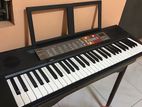 Yamaha Psr F50