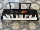 Yamaha PSR F51 Keyboard