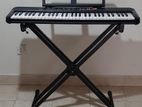 YAMAHA PSR - F52