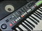 Yamaha PSR S 650 Keyboard