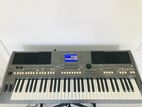Yamaha PSR S 670 Keyboard