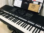 Yamaha PSR S 775 Keyboard