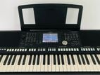 Yamaha PSR S 950 keyboard