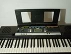 Yamaha PSR s243