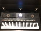 Yamaha PSR-S650 Keyboard