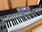 Yamaha PSR-S670 61-Key Arranger Workstation