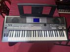 Yamaha PSR S670 Keyboard