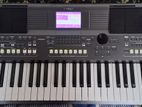 Yamaha PSR-S670