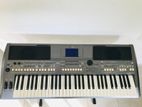 Yamaha PSR S670 Keyboard