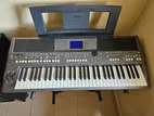 Yamaha PSR-S670 Keyboard