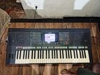 Yamaha PSR-S750