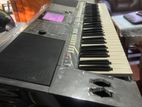 Yamaha PSR S750 Keyboard