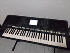 Yamaha PSR S750 Keyboard